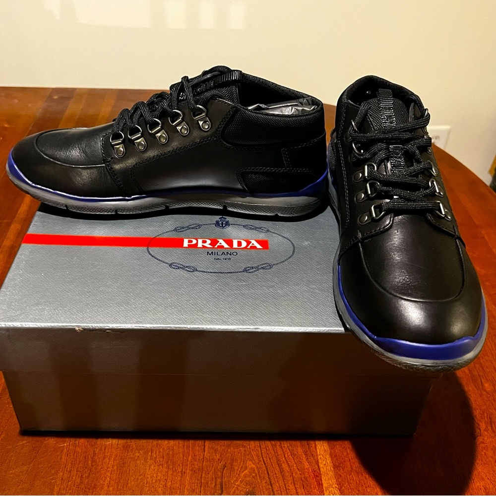 Men’s Authentic Prada Sneakers Size 8 1/2 Pull-Up 4 Nero 4E2282 Unworn Vintage - Picture 1 of 10